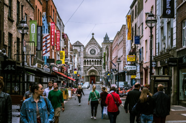 Streets showcasing Dublin’s rich heritage.